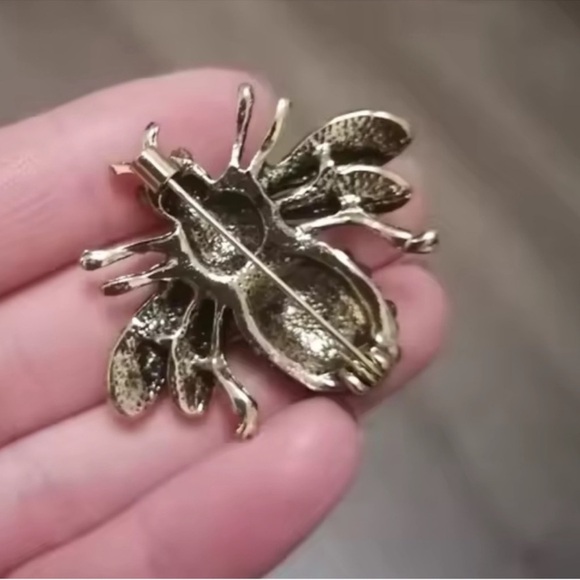 Anthropologie Gold Bee Brooch with Green Rhinestones - Picture 6 of 7